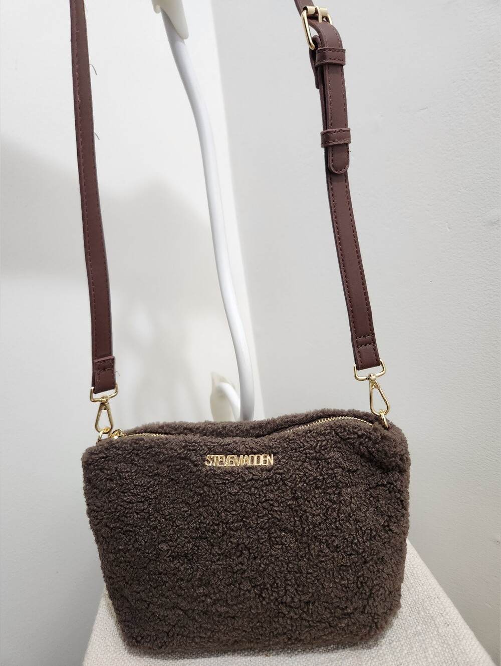 STEVE MADDEN Brown Faux Fur Crossbody Bag!